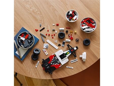 LEGO 10330 McLaren MP4/4 & Ayrton Senna V29