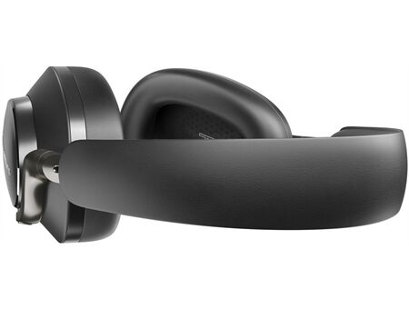 Bowers & Wilkins PX8