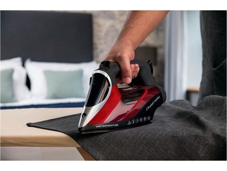 Russell Hobbs One Temperature Dampbügeleisen