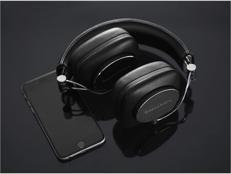 Bowers & Wilkins P 7 BT
