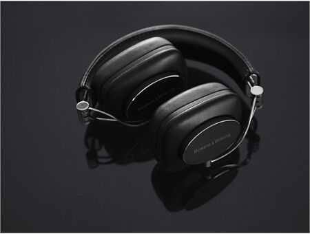 Bowers & Wilkins P 7 BT